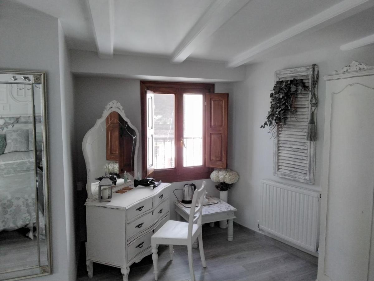 Casa Blanca Bed and Breakfast Castell De Castells Exteriör bild
